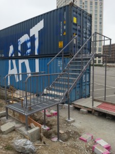 Treppenaufgang für Container Stahl gespritzt